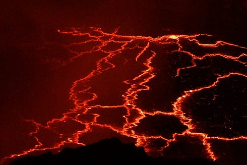 Lava in Halemaumau Crater (superzoom)