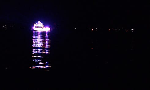 Magenta Rock n Roll boat Magenta Rock n Roll boat