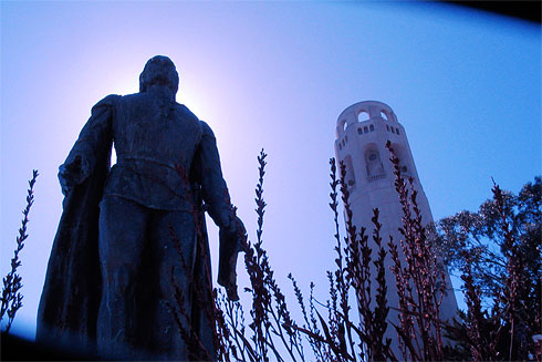 Columbus Statue in front of Coit Tower