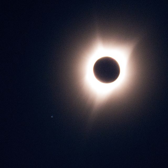 Totality - The Great American Eclipses of 2017 and 2024 by Mark Littmann