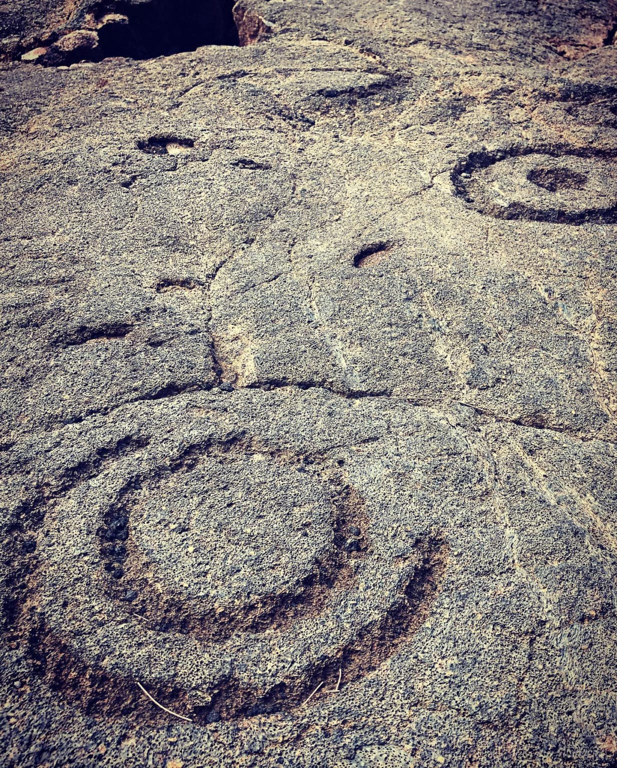 Photo: Hiking Waikoloa Petroglyph Preserve • Andrew M. Crusoe