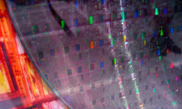 12 inch Pentium 4 wafer (closeup)