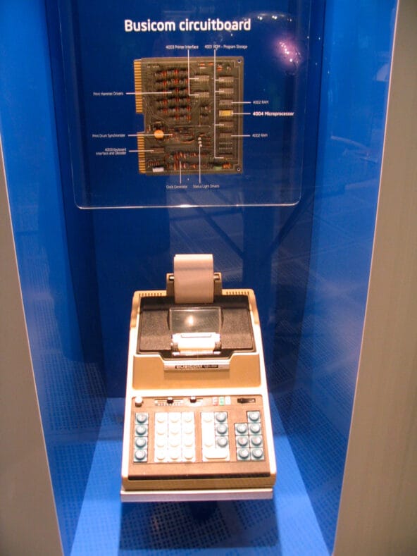 Busicom calculator n circuitboard