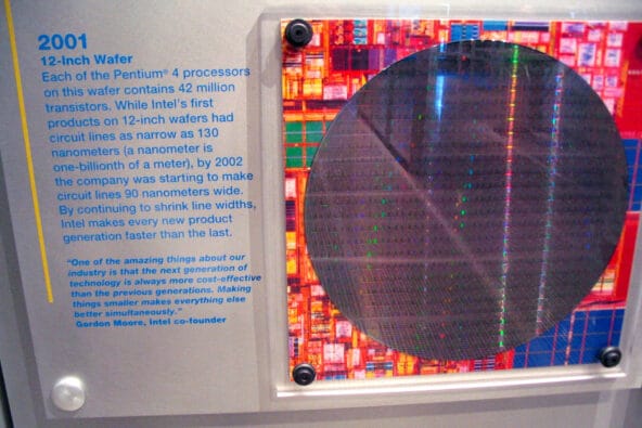 Circular 12 inch Pentium 4 wafer