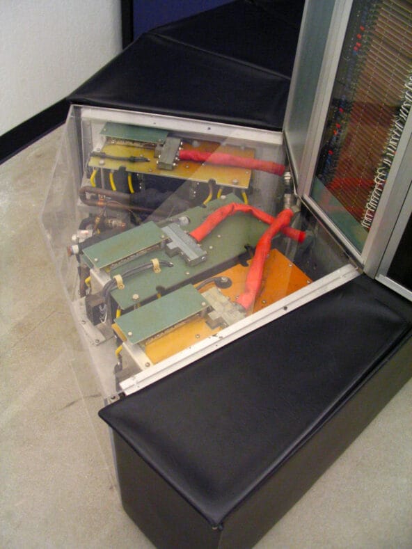 Cray 1 red cables in power supply