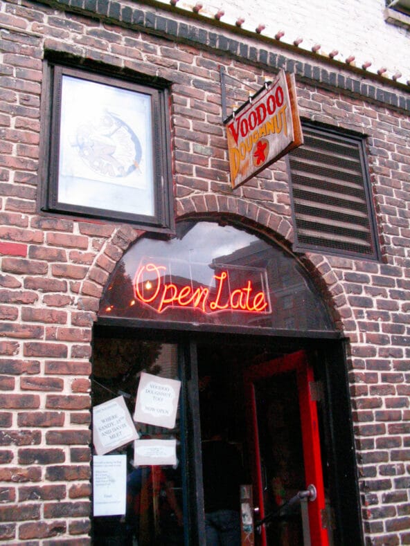 Entrance to Voodoo Donuts