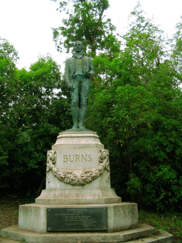 Robert Burns statue