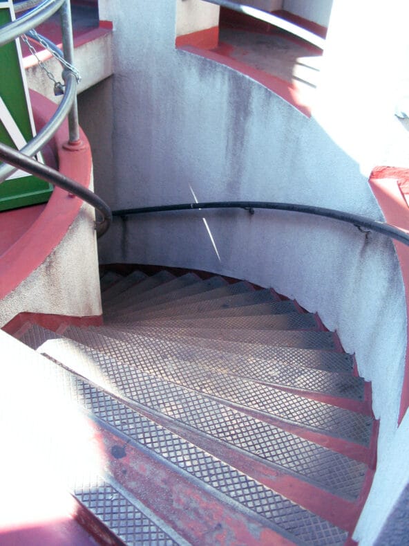 Stairs back down to Coit Elevator