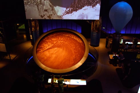 Avalanche Disk with orange sand
