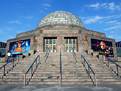 Alder Planetarium building Alder Planetarium building